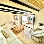 Huge Whole House Old Town Vakantiehuis Sitges